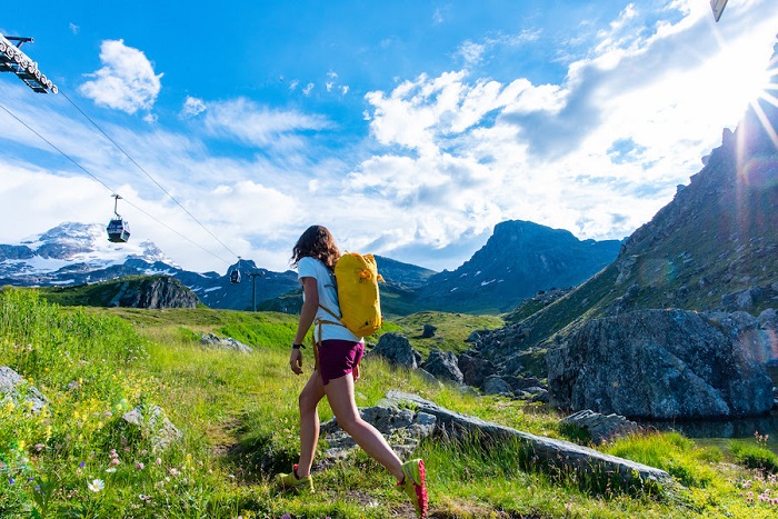 Sentiero chiuso per lavori tra l'alpe Bors e l'alpe Vigne ad Alagna