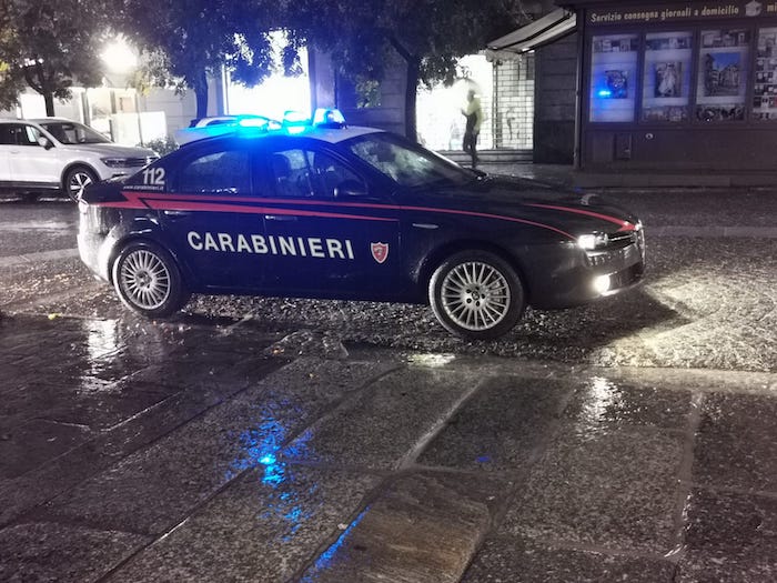 Ancora controlli dei carabinieri alla movida domese: rifiuta l'alcol test, un denunciato 