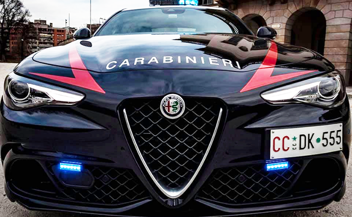La polizza auto on-line superscontata è una truffa: denunciata una 34enne campana