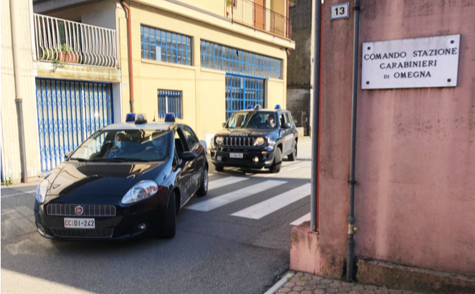 Rapina a mano armata: finge di comperare un auto usata, la ruba e scappa. Preso ed incarcerato
