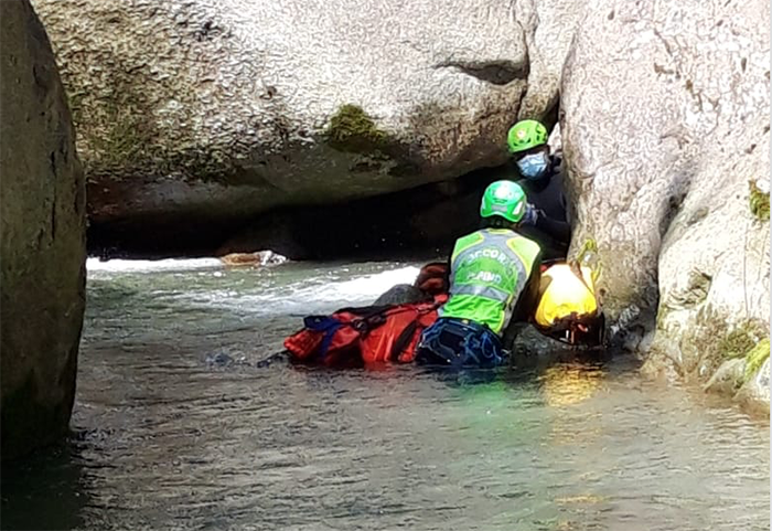Forrista francese ferita ad una gamba in un rio in val Bognanco. Elitrasportata in Ospedale