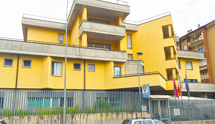 Domodossola: all'esame per la patente con i documenti di un altro. Due ghanesi denunciati 