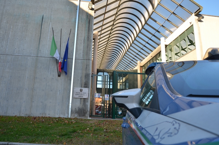 Acquista online pellet a prezzo d'affare: cusiano truffato, due denunciati 