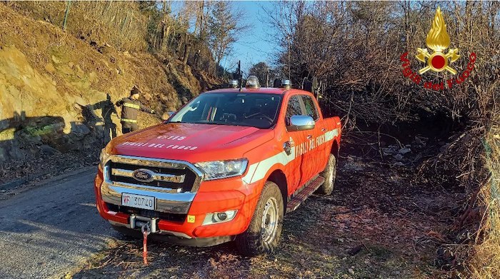 Cannobio: conclusa la bonifica del rogo che ha minacciato un'azienda agricola 