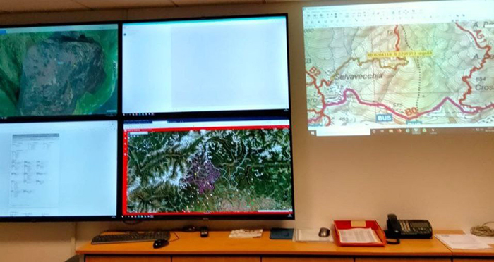 Due tedesche rimaste bloccate al buio su un sentiero recuperate dal Soccorso speleo alpino fluviale. Posizione tracciata dal telefonino