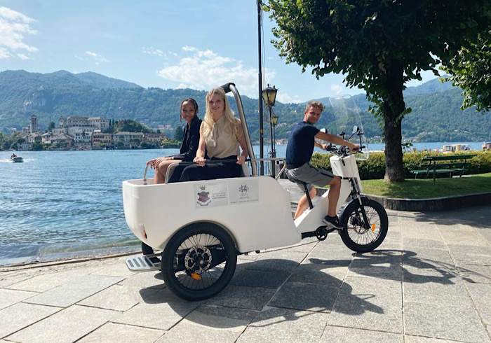 Mobilità verde a Orta: arriva il tribike “LAMBROgino” per percorrere le vie del centro