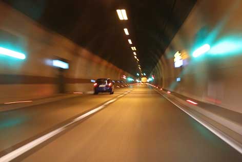 A26, manutenzione illuminazione gallerie: tratto chiuso fra Ghemme e Borgomanero