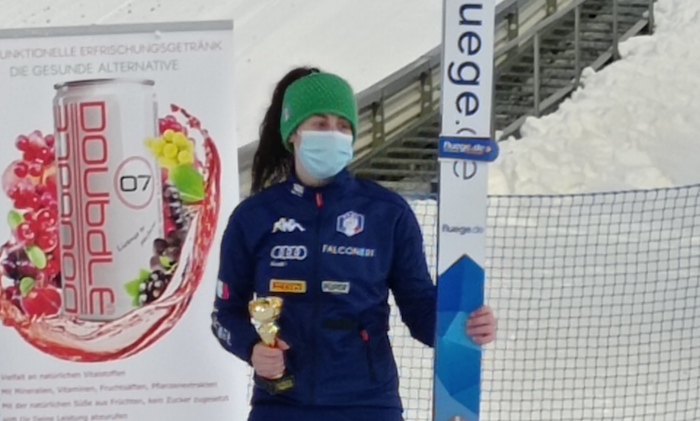 Salto con gli sci: un podio per l'ossolana Camilla Henni Comazzi al suo esordio internazionale