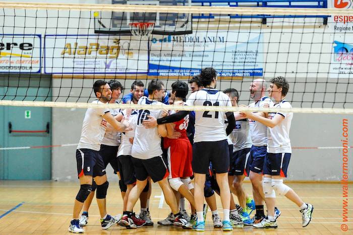 Pallavolo serie D: un mese al via del campionato, la Poli Opposti si prepara