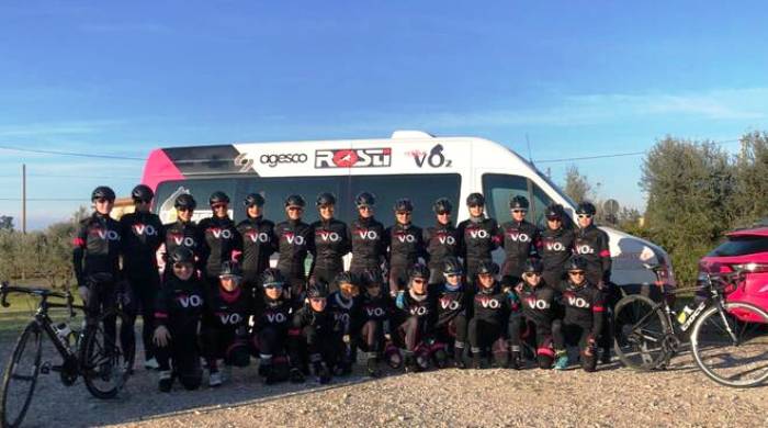 Super Francy: primo raduno col Vo2 Pink