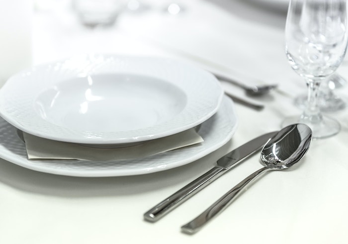 Cena col bianco a Lesa: svelata la location