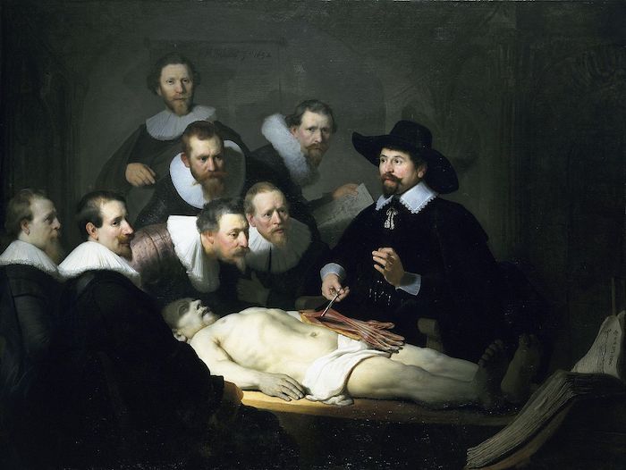 Dopo la morte si potrà donare il corpo alla scienza: ce ne parla Carlo Crapanzano  