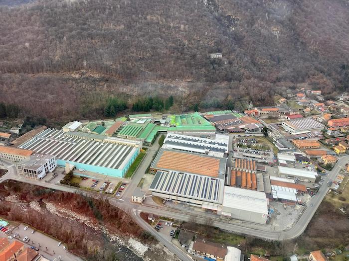 Omegna, alla Lagostina inaugurato un parco fotovoltaico da 3400 metri quadrati 