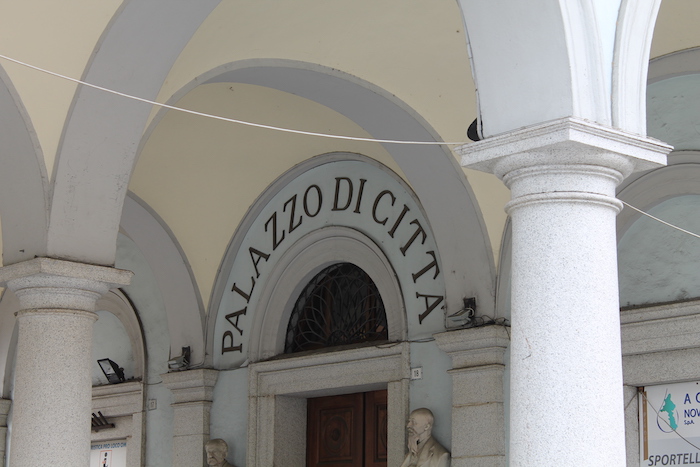 Omegna, il messaggio dell’astensione: partiti in calo di consensi. Il “civico” Berio perdente di successo