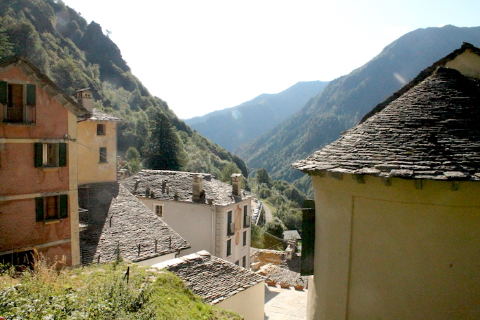 Campello Monti: recuperato l'antico sentiero Walser per la cascata dei dannati 