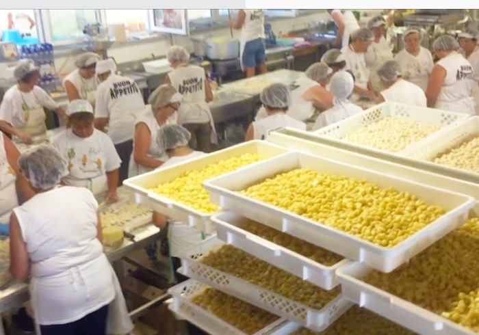 La patata e’ regina alla Sagra. Anteprima con i Nomadi, gran finale con Miss Italia