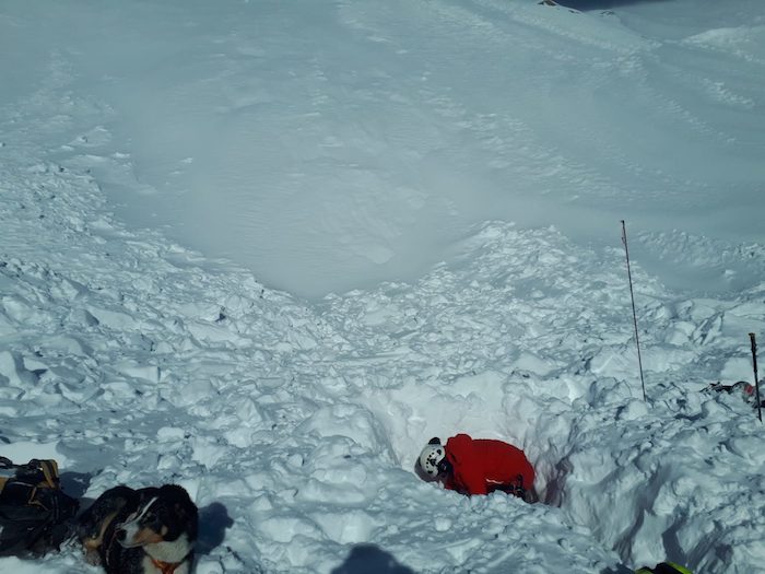 Vallese: turista travolto e ucciso da una valanga 