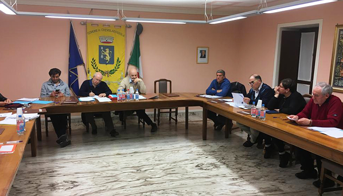 Consiglio a Crevola, si parlerà anche del centro raccolta rifiuti di via Chavez