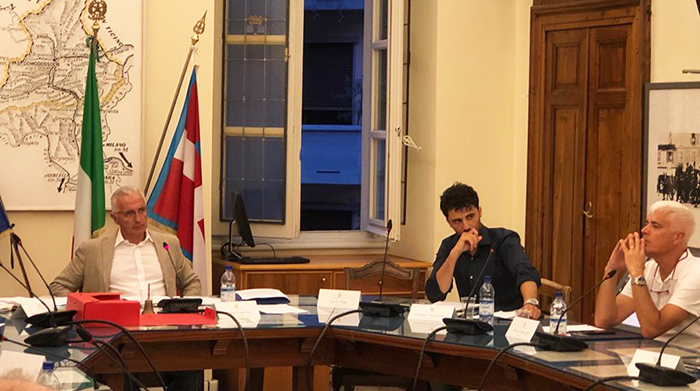 Domo: in consiglio ci sarà un "posto occupato" per ricordare il numero antiviolenza sulle donne