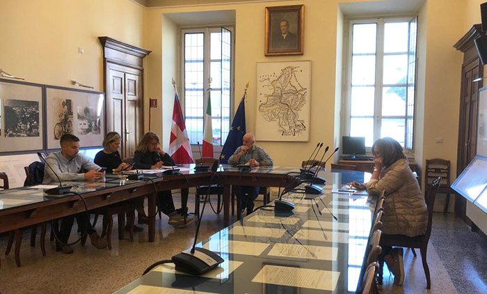 Rilancio del commercio domese: rinviata la riunione della commissione comunale
