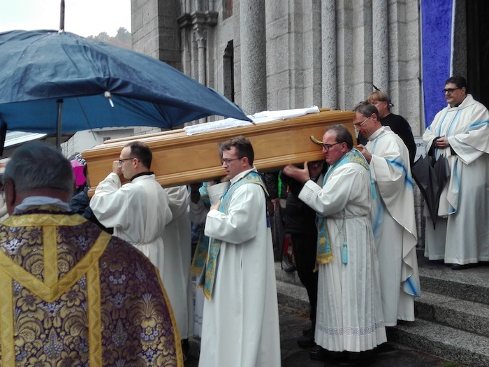 A Re l’ultimo saluto a Marino Gardini, devoto servitore della Madonna del Sangue