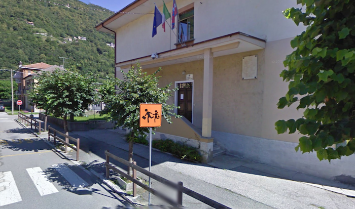 Sarà intitolata a Giorgio Ambrosoli la scuola di Beura Cardezza. Domenica la cerimonia
