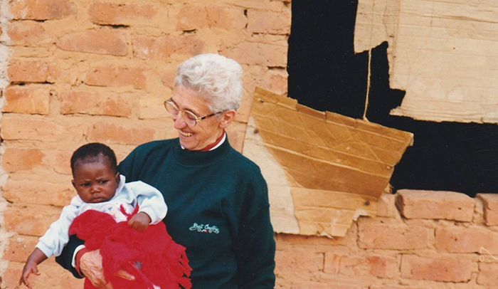  Il coronavirus e l’Africa: Paolo Crosa Lenz ci racconta della missionaria ornavassese Maria Teresa Saglio