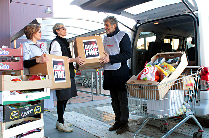 Nova Coop contro lo spreco alimentare: 586.000 euro di cibo in scadenza donato ai bisognosi