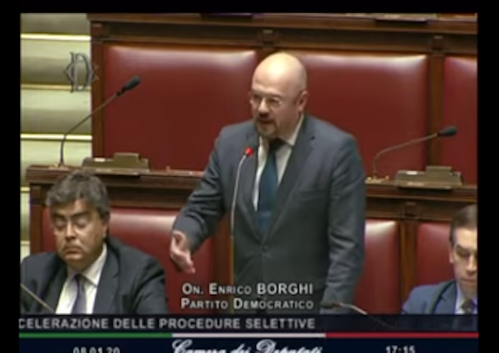 Carenza di segretari comunali e riorganizzazione degli enti locali, la mozione presentata a Montecitorio da Enrico Borghi  - Video 