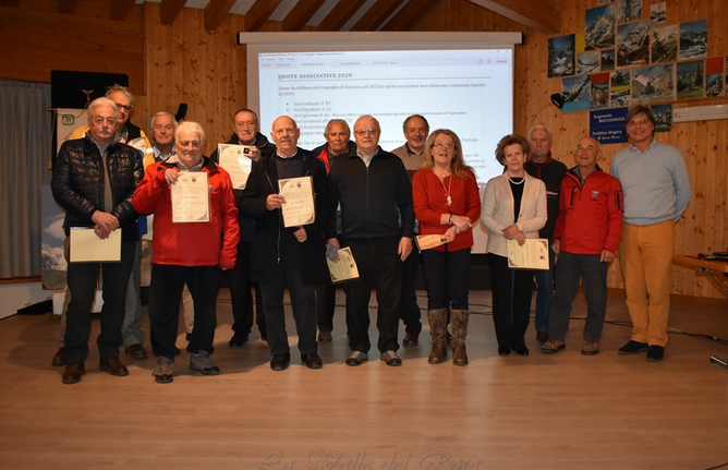 Più soci che residenti in paese. Assemblea annuale per il Cai Macgnaga. Fotogallery