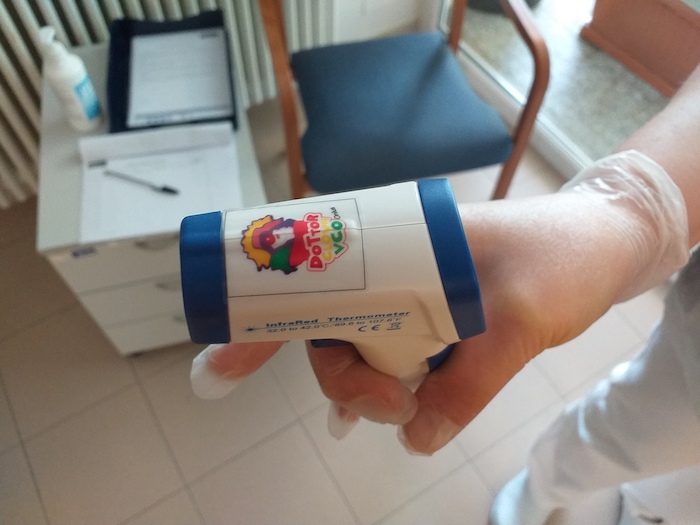 Dono di Dottor Clown VCO per gli anziani della Rsa di Baceno, in attesa di ritrovarsi