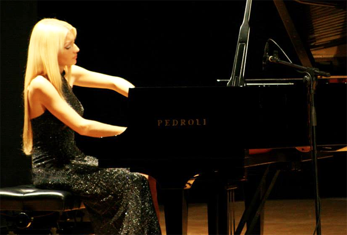 Domodossola piange Alice Severi, prodigio del pianoforte. Aveva 32 anni