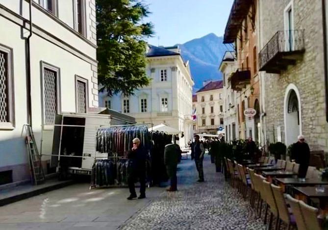 Domodossola: ammessi solo i sei banchi alimentari del mercato quotidiano