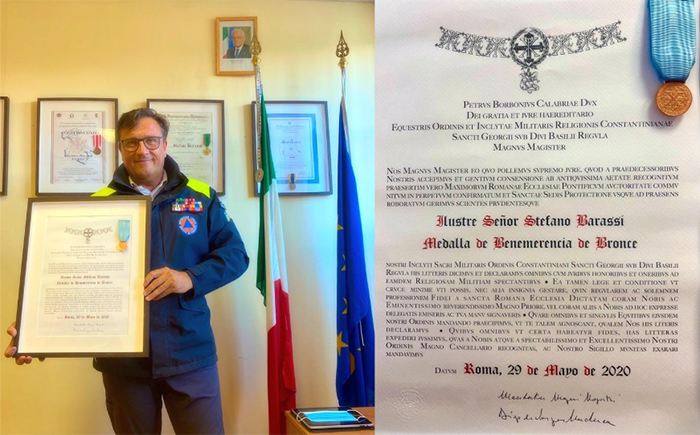 Medaglia dal Principe Pietro di Borbone a Stefano Barassi, vice della Protezione Civile Vco
