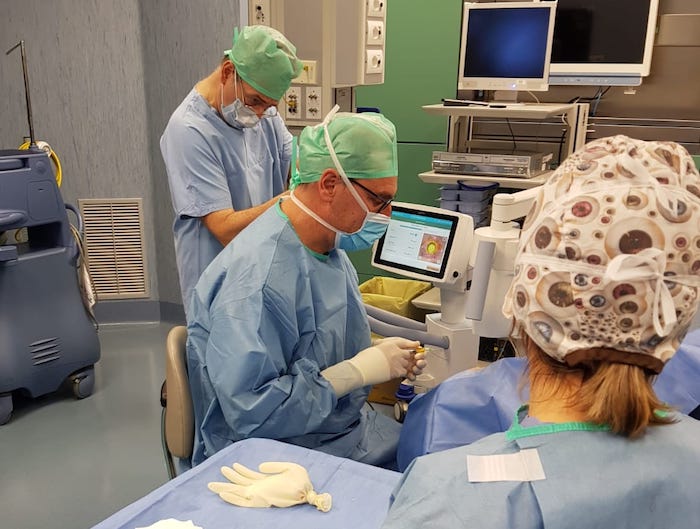 Nuova prestazione oculistica per l'ASl VCO: già operati quattro casi di "cheratocono"