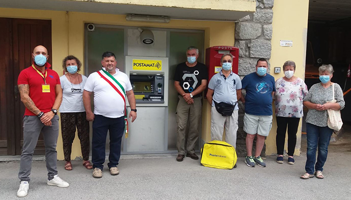 Inaugurato il nuovo Postamat di Antrona