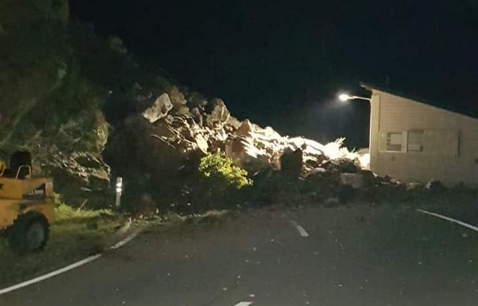 Grossa frana a Camedo, interrotta la strada delle Centovalli 