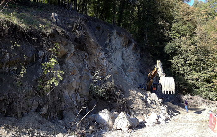 Resta ancora chiusa la strada provinciale 68 della Valle Bognanco