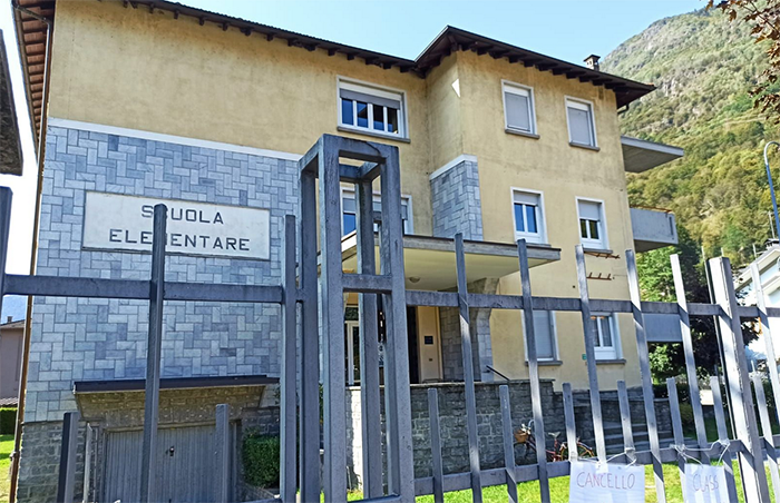 Tutti negativi al primo tampone i compagni e i professori dell'alunno col Covid, ma rimangono in quarantena