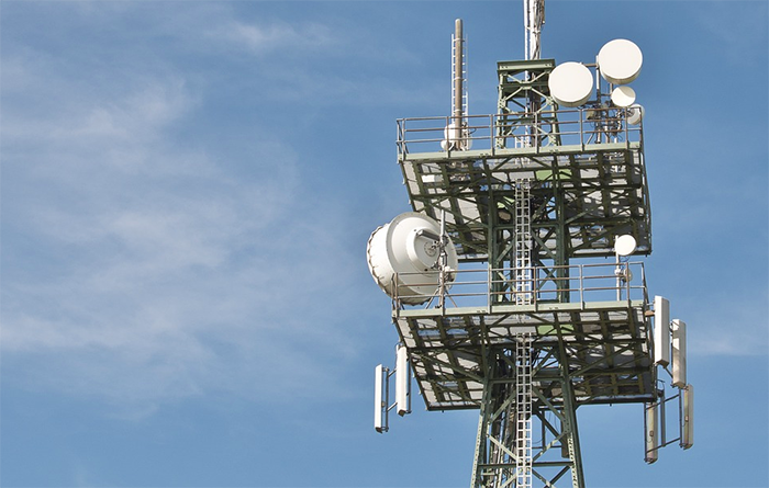 I comuni non possono vietare gli impianti 5G, ce ne parla Carlo Crapanzano