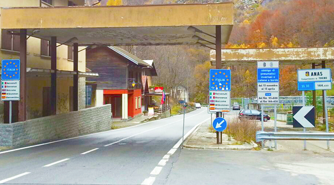 Nascondeva 62.410 Franchi Svizzeri. Viaggiatore extracomunitario intercettato presso il valico di Iselle/Paglino