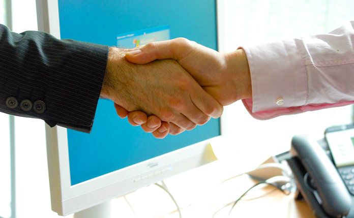 Lavoro: in Svizzera cercano lattonieri e falegnami mobilieri. Ecco le nuovo offerte dal Centro per l'Impiego del Vco