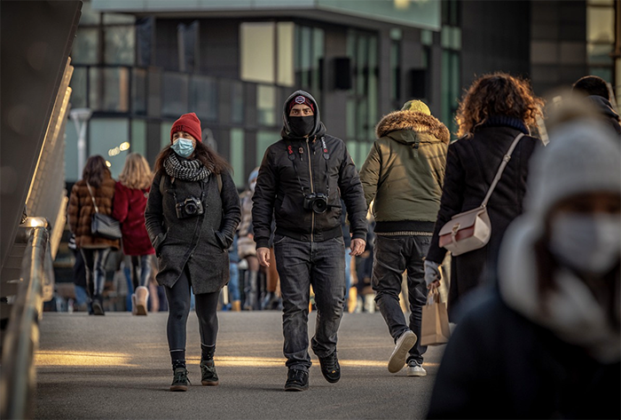 Iniziate in Piemonte le terze dosi per 40enni e 50enni