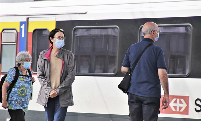 Terze dosi: via in Piemonte all'accesso diretto per gli over60