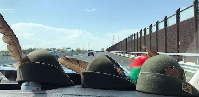 Gli Alpini di Domodossola al raduno di Ivrea, organizzato un pullman