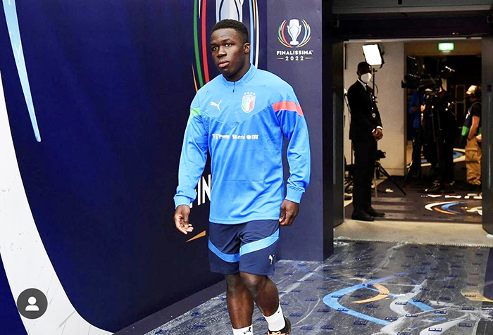 L’Italia calcistica stupefatta da Willy Gnonto: il bavenese a 18 anni debutta in nazionale, suo l’ assist del gol alla Germania 