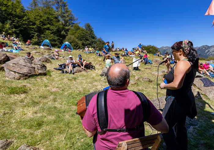 L'Orchestra di fisarmoniche bellinzonesi a Musica in Quota: domenica 17 luglio concerto all'Alpe Lut 