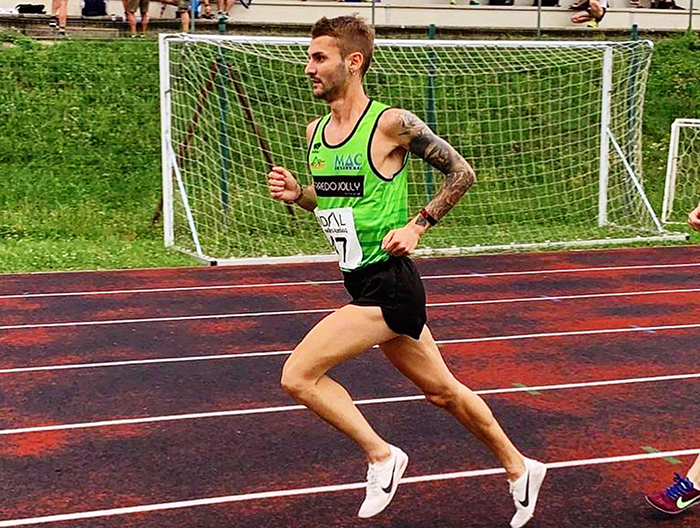 Marco Giudici sul secondo gradino del podio a Beinasco