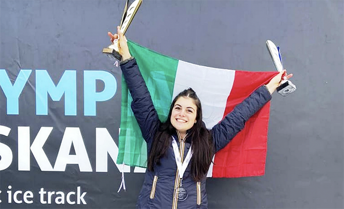 Alessia Crippa sul secondo gradino del podio ai campionati italiani di skeleton