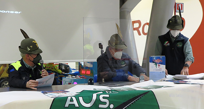 Le Penne Nere invaderanno l'Ossola: presentato il 44° campionato nazionale ANA di sci alpinismo in programma a Macugnaga 